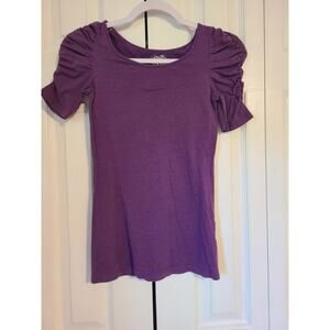 Energie size small women's shirred sleeve crewneck purple tee